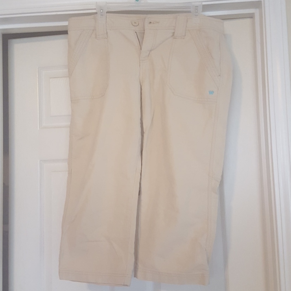 Khaki Aeropostale Crop Pants